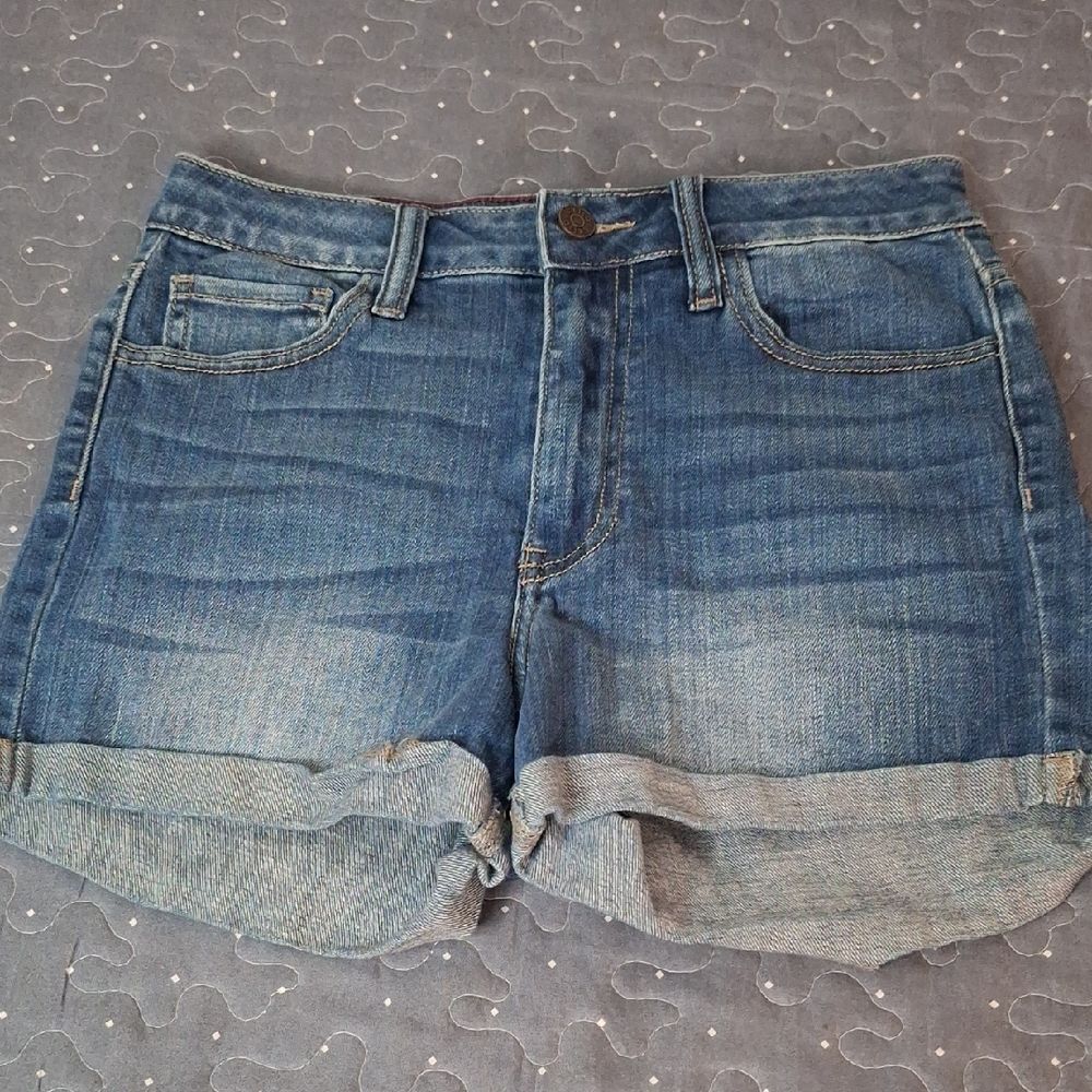 Cello Classic Blue Jean Shorts size medium